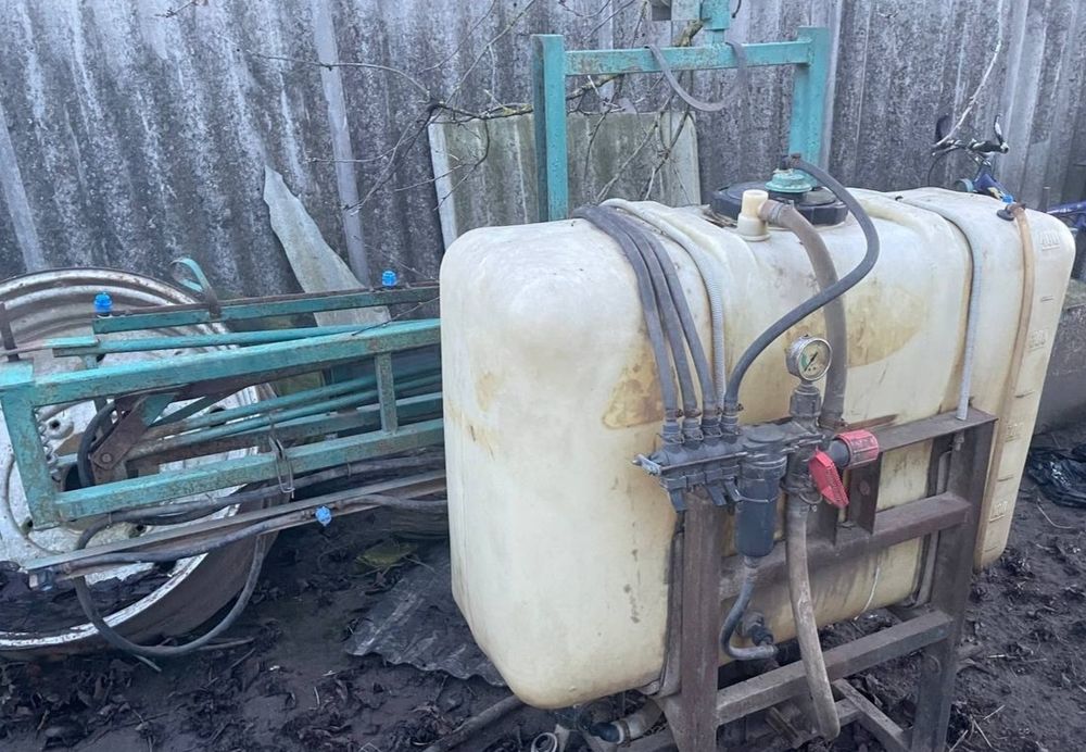 Оприскувач польський 400л