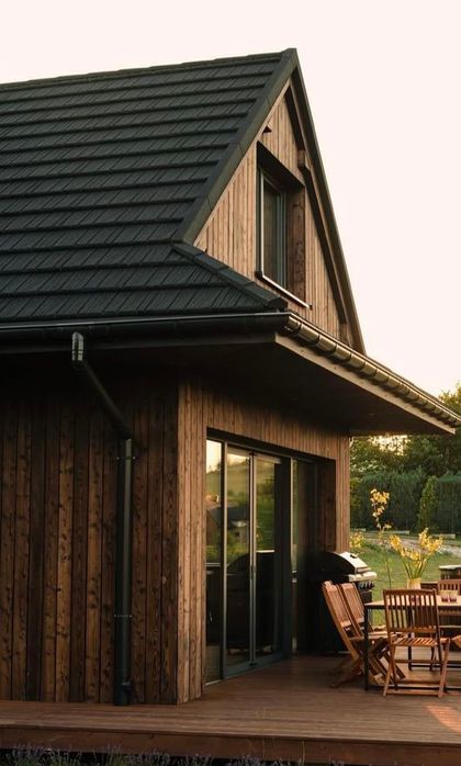 Deski elewacyjne palone,modrzewiowe, rustykalne.  Shou Sugi Ban