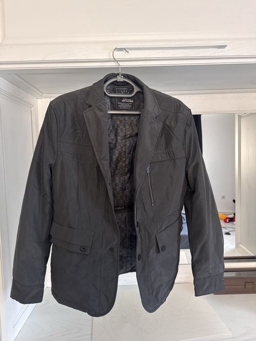 Зимова чоловіча куртка