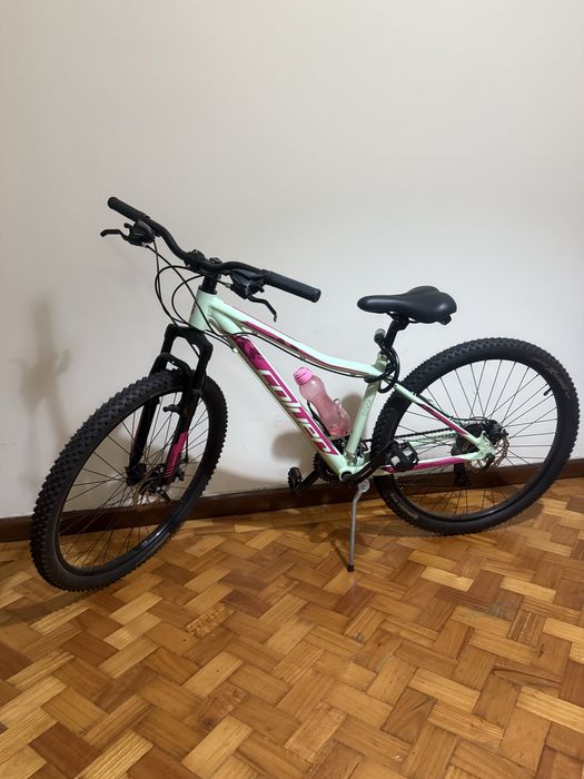 Bicicleta nova unica dona excelente estado de conservaçao