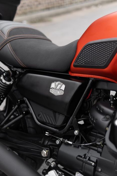 Moto Guzzi V7 Stone  850 Reservado