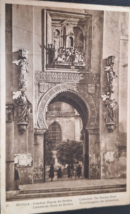 Postais espanhóis antigos anos 30 e 40 de Sevilha selados e circulados