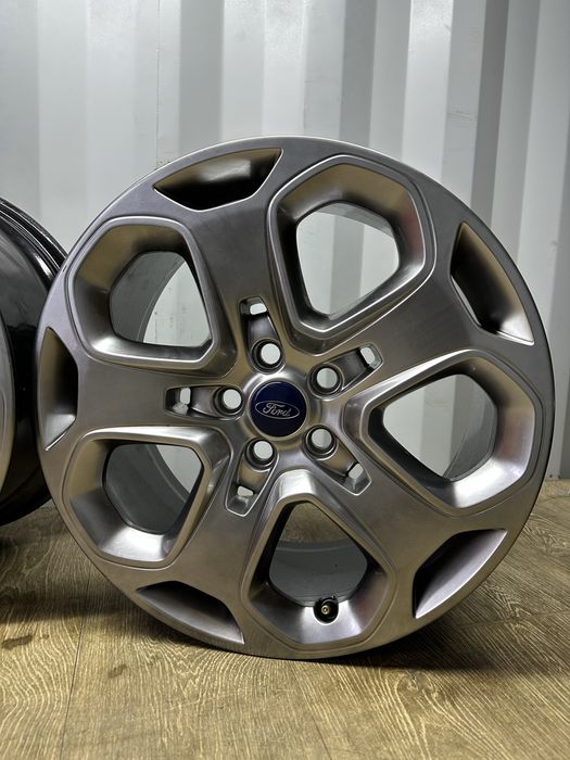 Felgi 18 ford mondeo s max kuga 5x108 8j et55 os 63.4