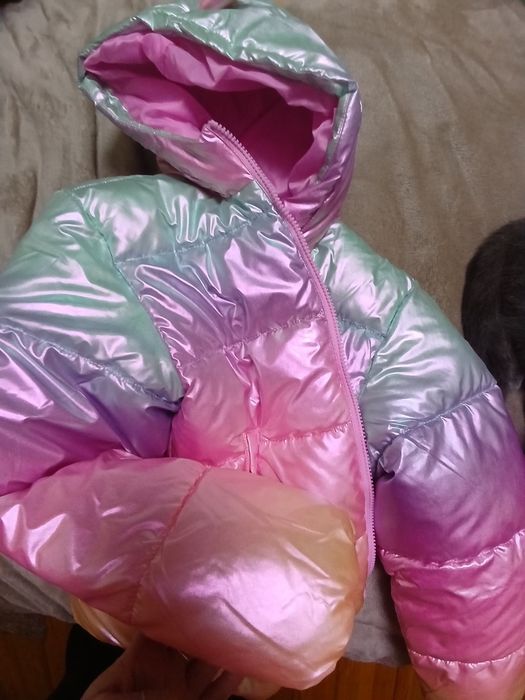 Курточка для дівчинки