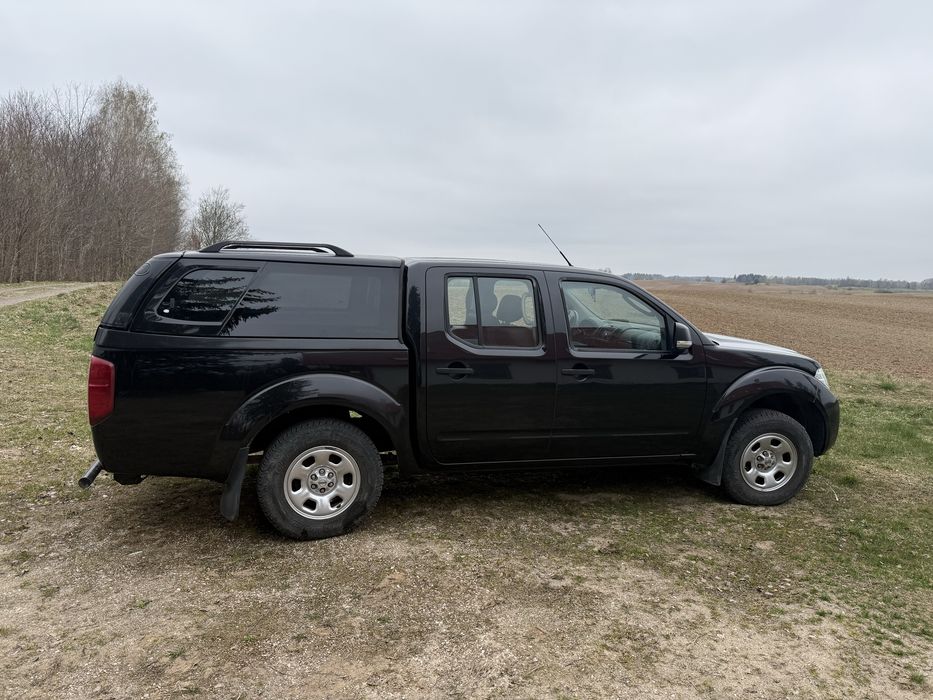 Nissan Navara D40