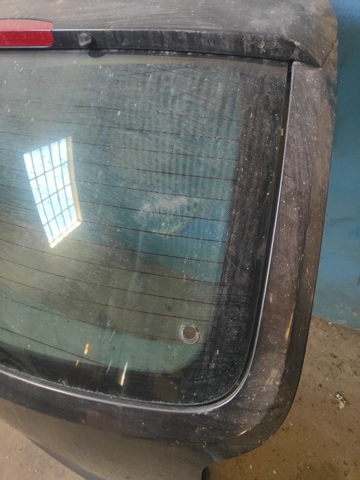 Porta mala Renault laguna 2 SW