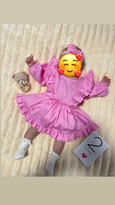 Сукні в ідеальному стані