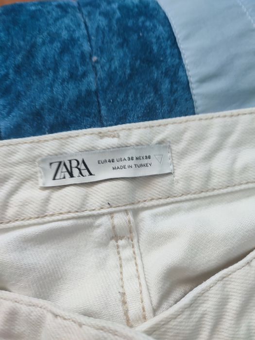 Vendo conjunto de calças e calções como novo