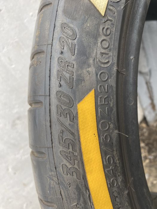 345/30 r20 Michelin pilot super sport