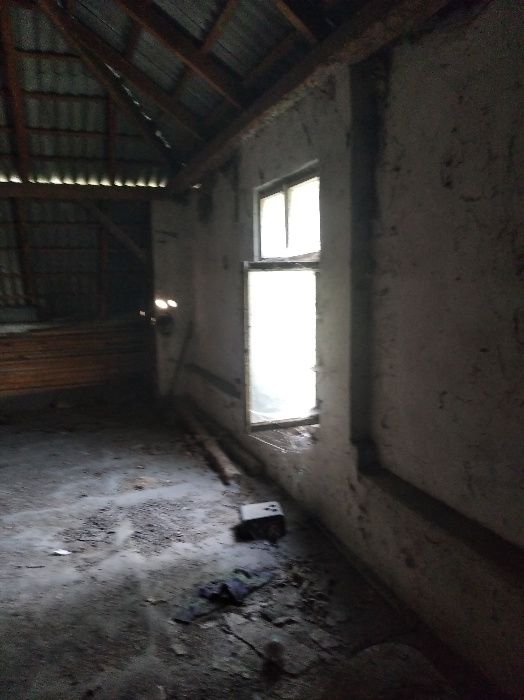 Продаж житлового будинку