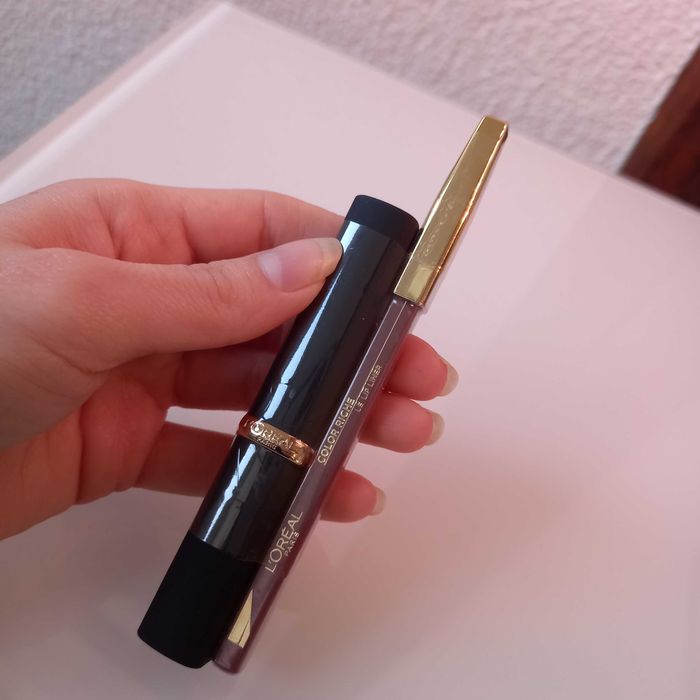 L'Oreal Paris Color Riche Intense Volume Matte kremowa szminka 200