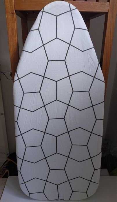 Mini tábua de engomar Modelo JÄLL Ikea