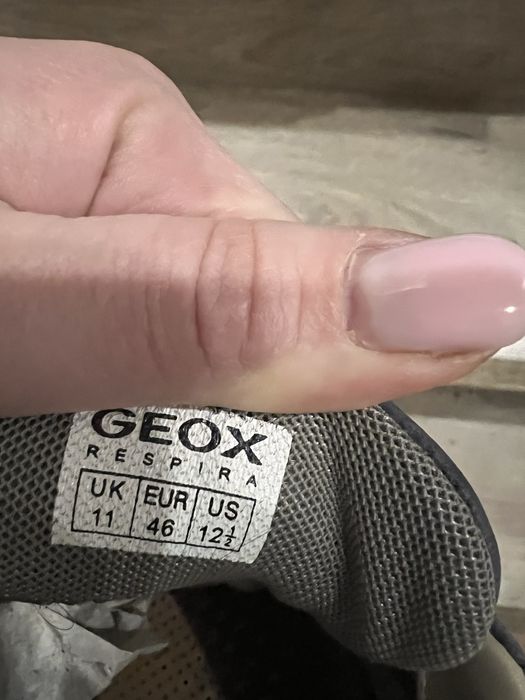Продам кеди Geox