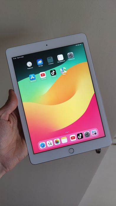 iPad 6 32 на запчастини