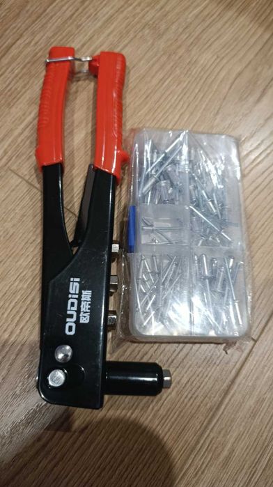 Заклепковий прістолет