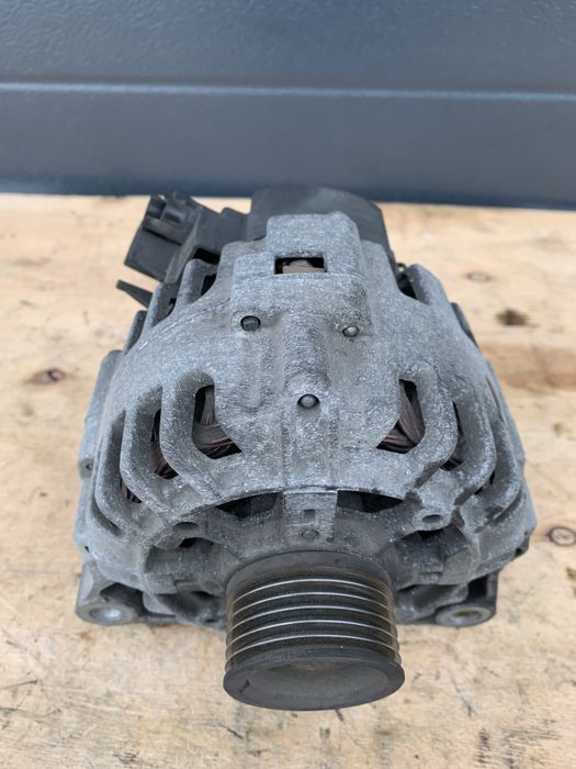 Alternator Peugeot 207 Citroen C4 1.4 16V 9656.956280 CL8+
