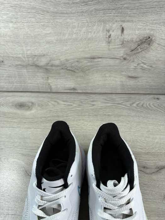 Nike Renew Run чоловічі кросівки 41 розмір