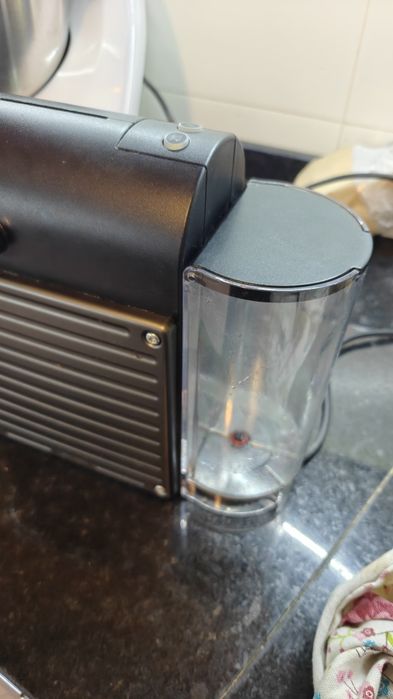 Máquina Nespresso Inissia