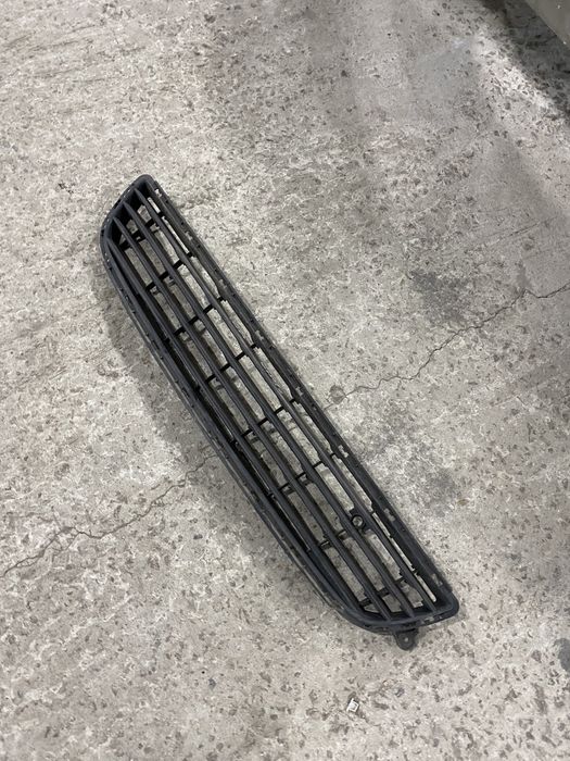 Решётка в бампер Opel Zafira B