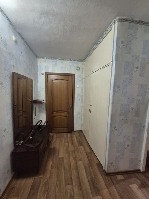 Оренда трикімнатної  квартири  по вул. Тищика