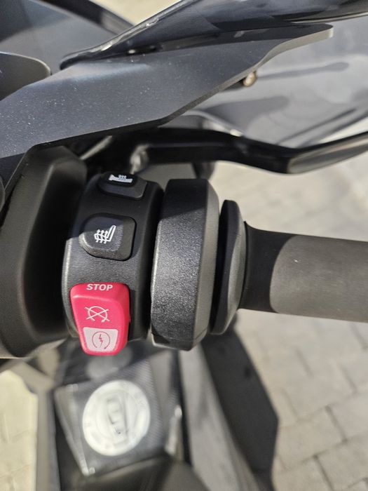 Bmw C400GT 11000kms Full extas