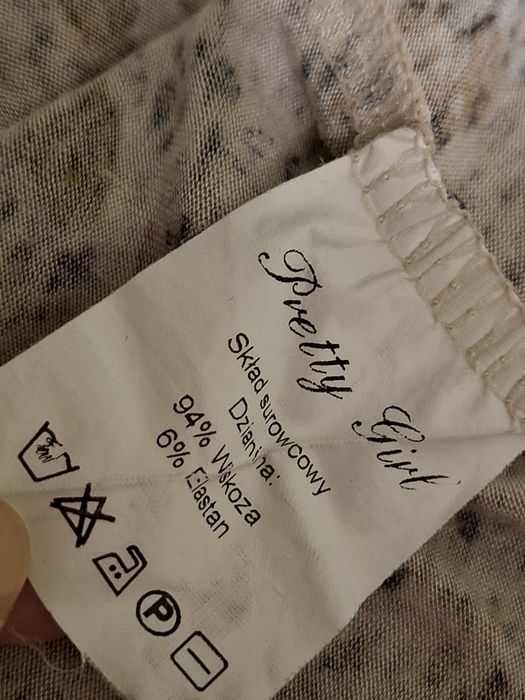 Bluzka damska z dekoltem typu woda, Pretty  Girl,  rozm.  L