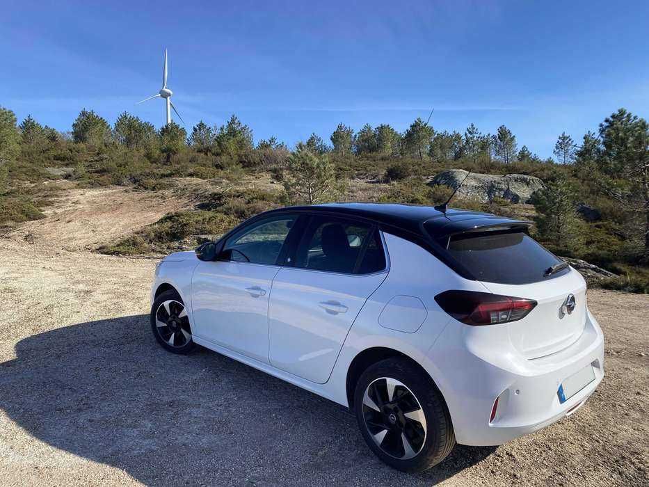 Opel Corsa-e Elegance 50KWh [100% elétrico]