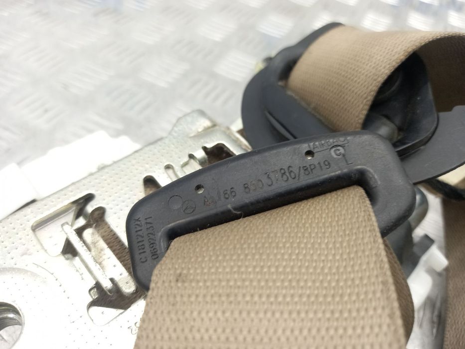 Ремень безопасности передний левый A1668603786 для Mercedes Benz X166