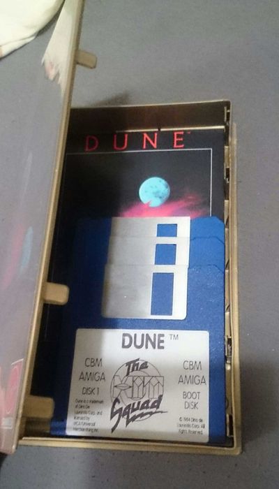 Dune - Gry Dyskietki Dla Amiga Crt Sony kineskop 500 plus / 600 / 1200