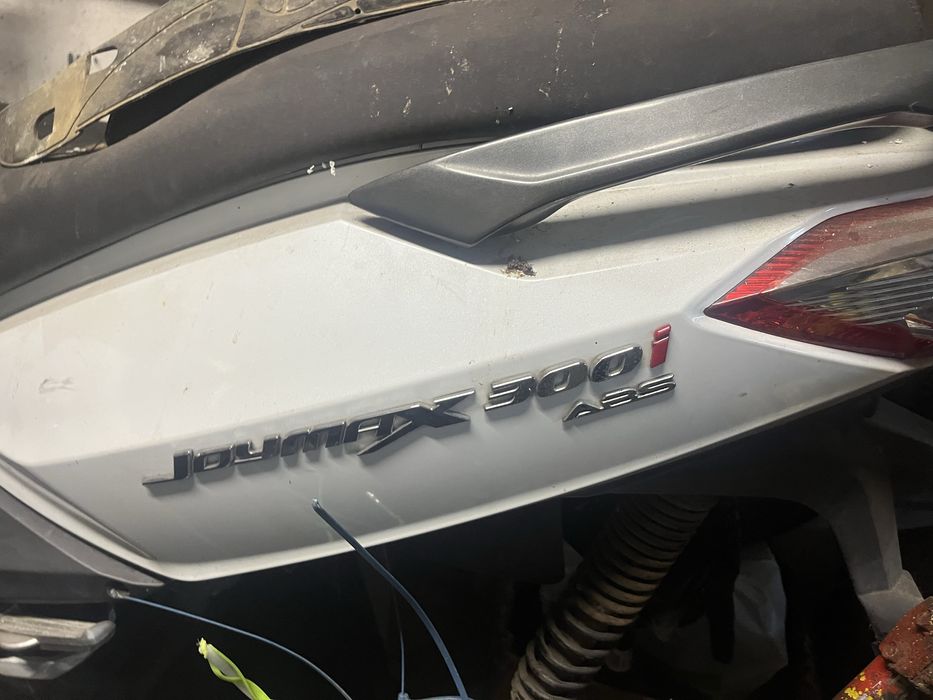 Sym joumax 300 i abs sym gts 300