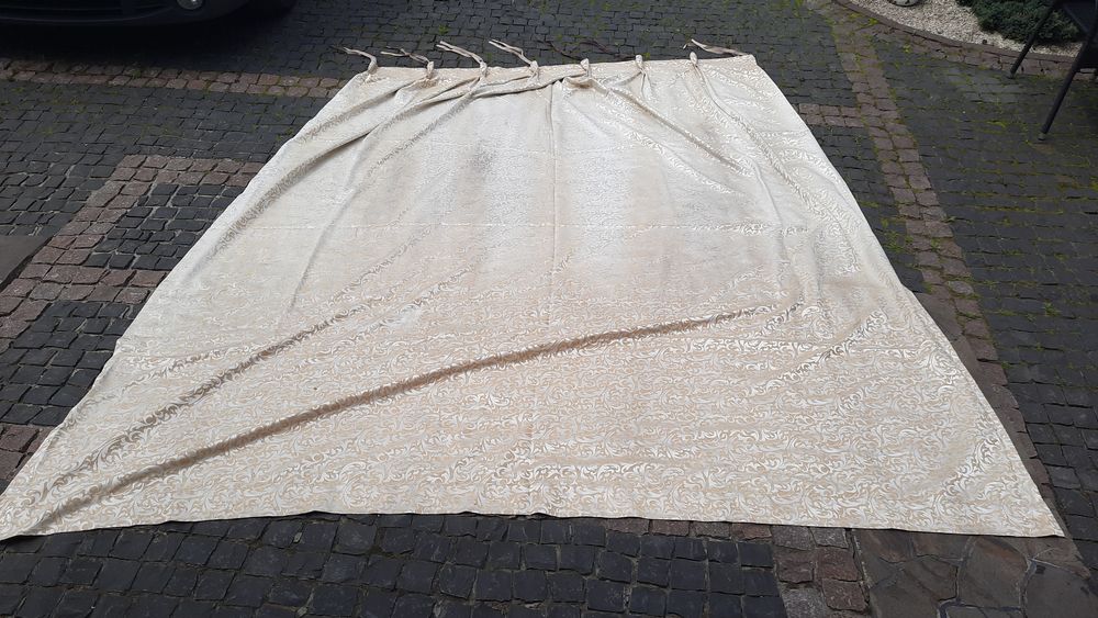 Штори тюлі кількох кольорів. Недорого. Всі деталі лише за телефоном.