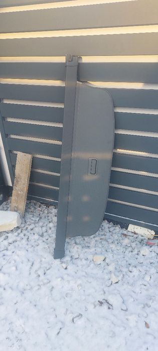 Roleta bagażnika audi A4 B8