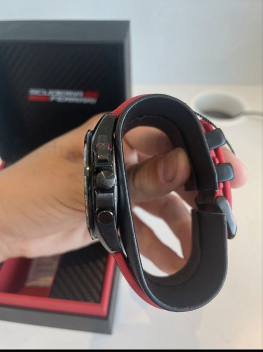 relogio scuderia ferrari