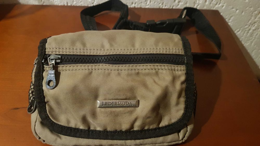 Bolsa de campo à tiracolo ou cintura - 5€