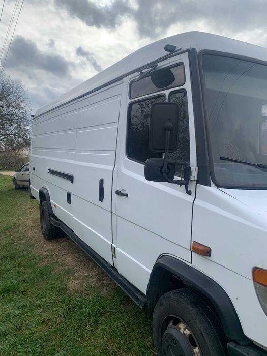 Mercedes-Benz Vario 815D