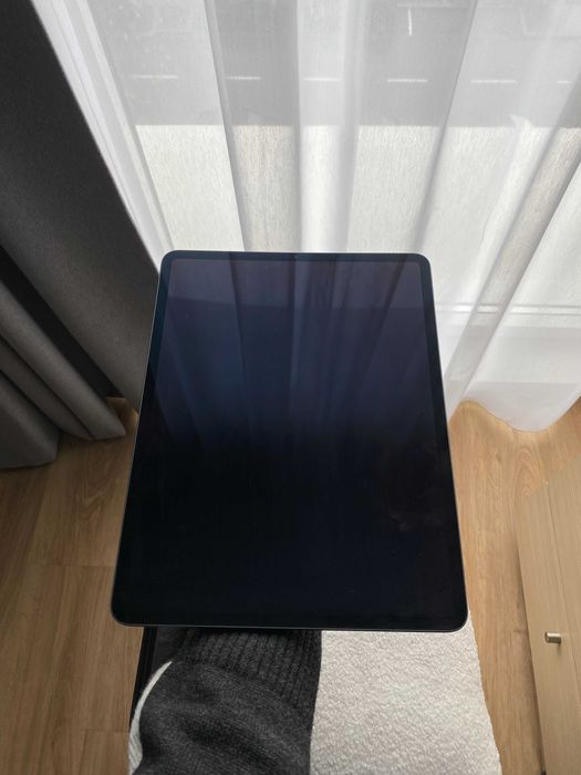 iPad Pro 12.9 2020 4ª Geração – 128GB | 6GB RAM – Cinzento Sideral