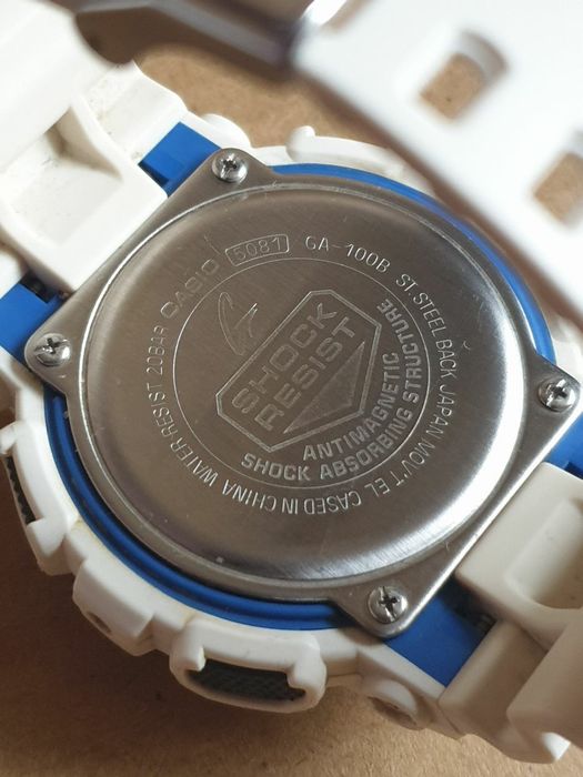 Часы Casio G-Shock GA 100B
