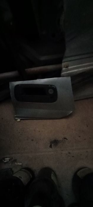 Двері ліві Пежо 406