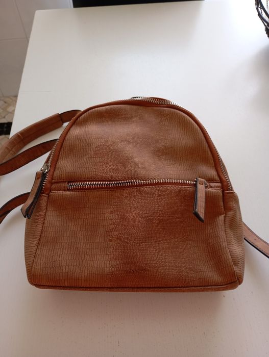 Várias Malas usadas