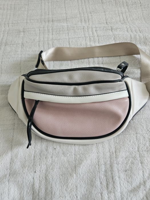 Torebka nerka damska