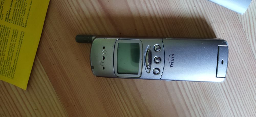 Mitsubishi Trium Aria POP