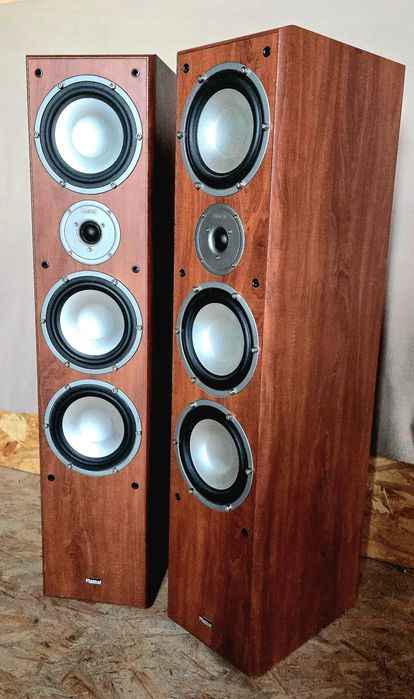 Par de Colunas 3 Vias MAGNAT MONITOR 1000