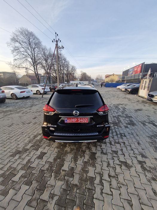 Nissan Rogue SV 4×4