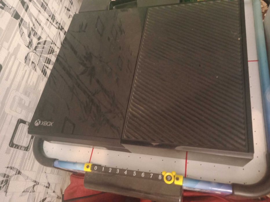 Игровая приставка Xbox One