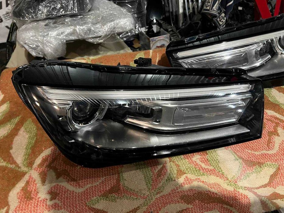 Фары Audi Q5 ЛЕД Ксенон Ауди Ку5 Фонари ку 5 Фара Фонари Traide IN