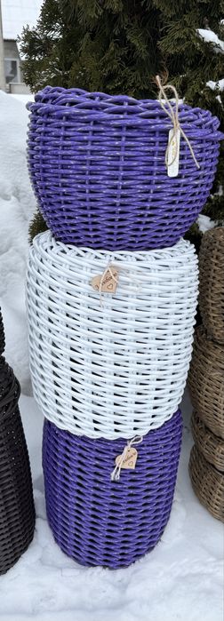 Кашпо зі штучного ротангу