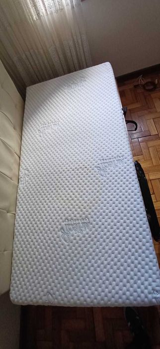 Cama articulada eléctrica