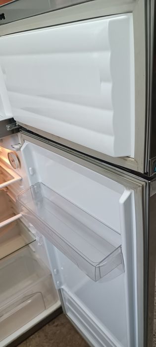 Lodówka Candy 142cm A+ Srebrna