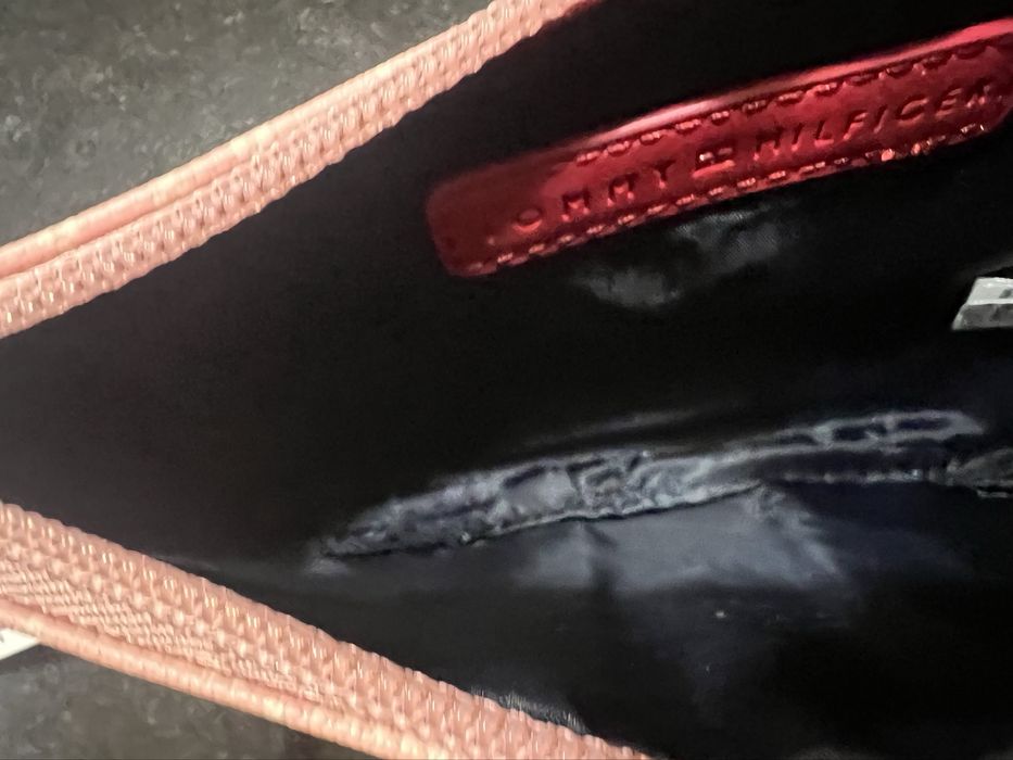 Bolsa/ porta maquiagem/ necessaire nova tommy hilfiger