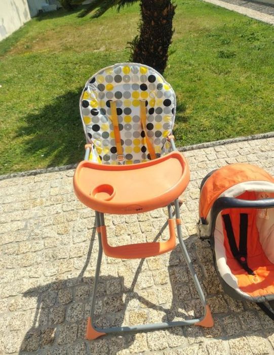 babycoque e cadeira alimentação